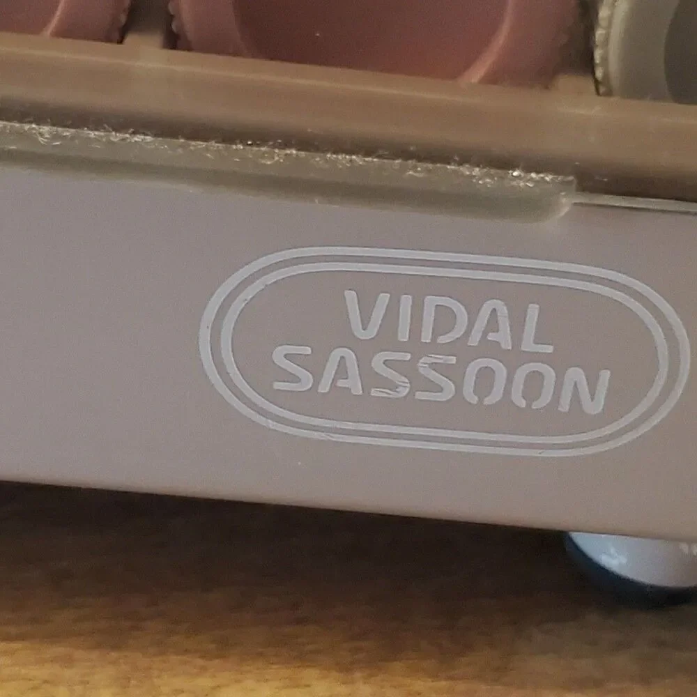 Vidal Sassoon vidal sassoon